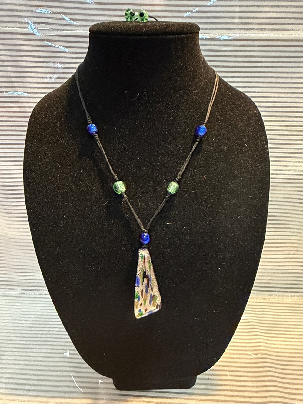 Source Unknown Cobalt Blue Glass Pendant Necklace with Green Accent Beads